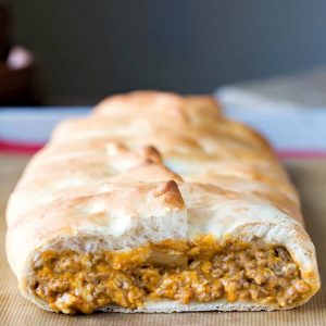 Bacon Cheeseburger Braid