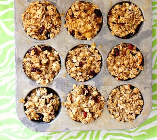 individual baked oatmeals or oatmeal “cupcakes”