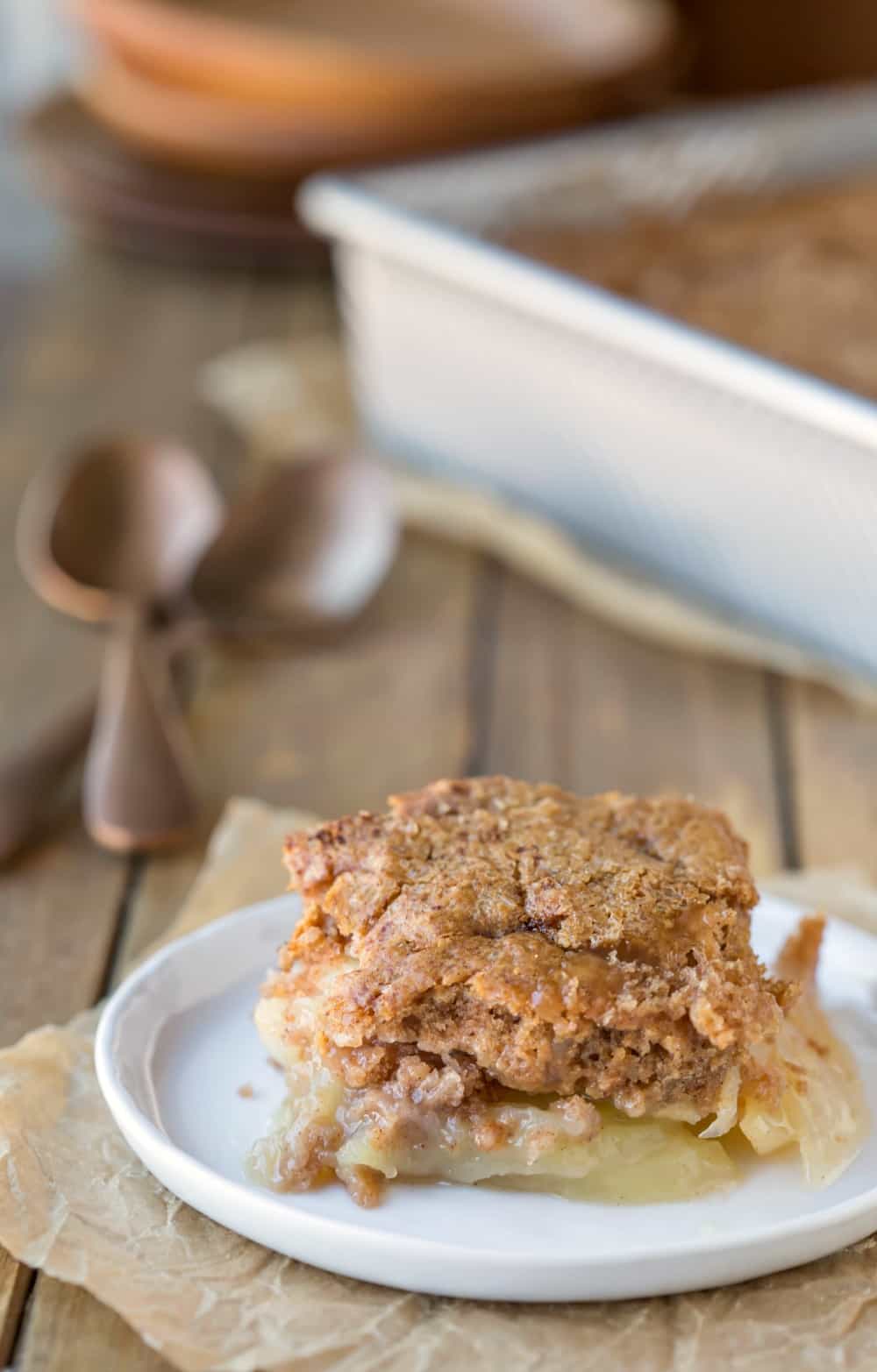 spiced apple cobbler