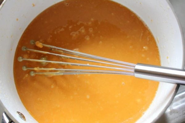 Melted sugar for caramel sauce