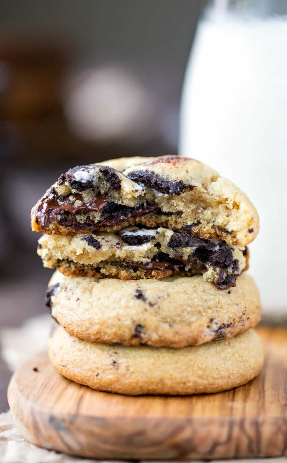 Oreo Chocolate Chunk Cookies