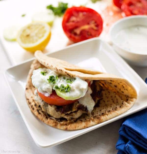 #ad Greek Ground Chicken Burger | https://www.ihearteating.com | #chicken #recipe #cbias #CreateAMeal