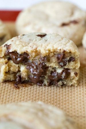Coconut Oil Chocolate Chunk Cookies