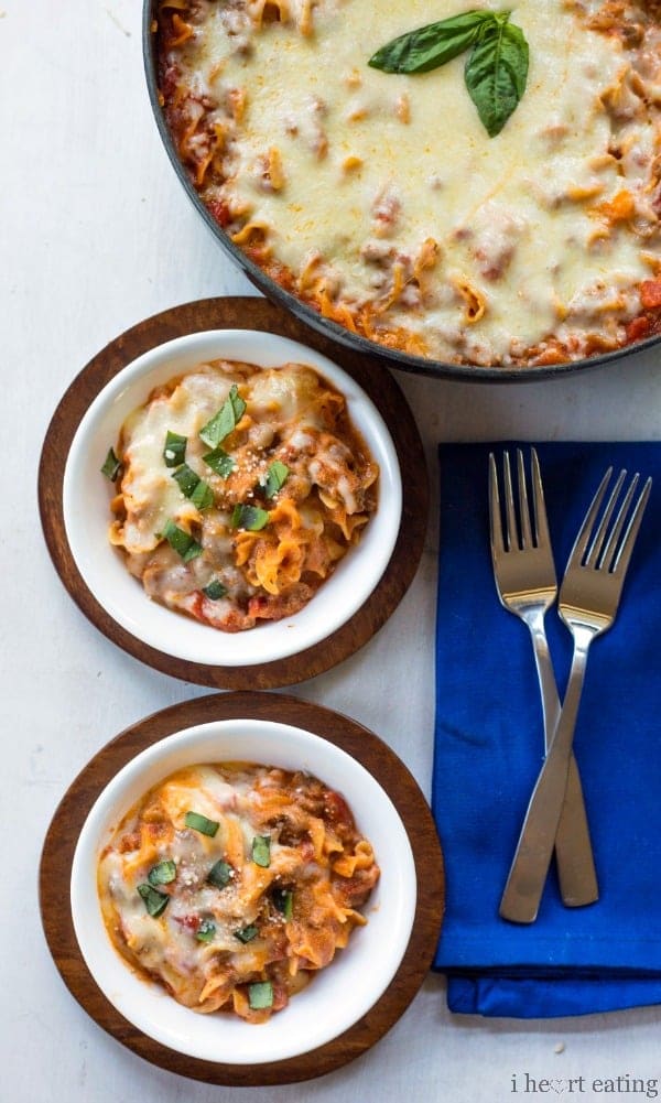 Easy One-Skillet Lasagna | https://www.ihearteating.com 