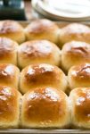 30 Minute Honey Butter Rolls