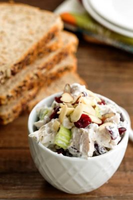 Greek Yogurt Chicken Salad - I Heart Eating