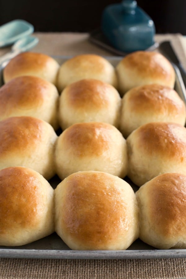 30 Minute Buttermilk Dinner Rolls on a burlap table cloth