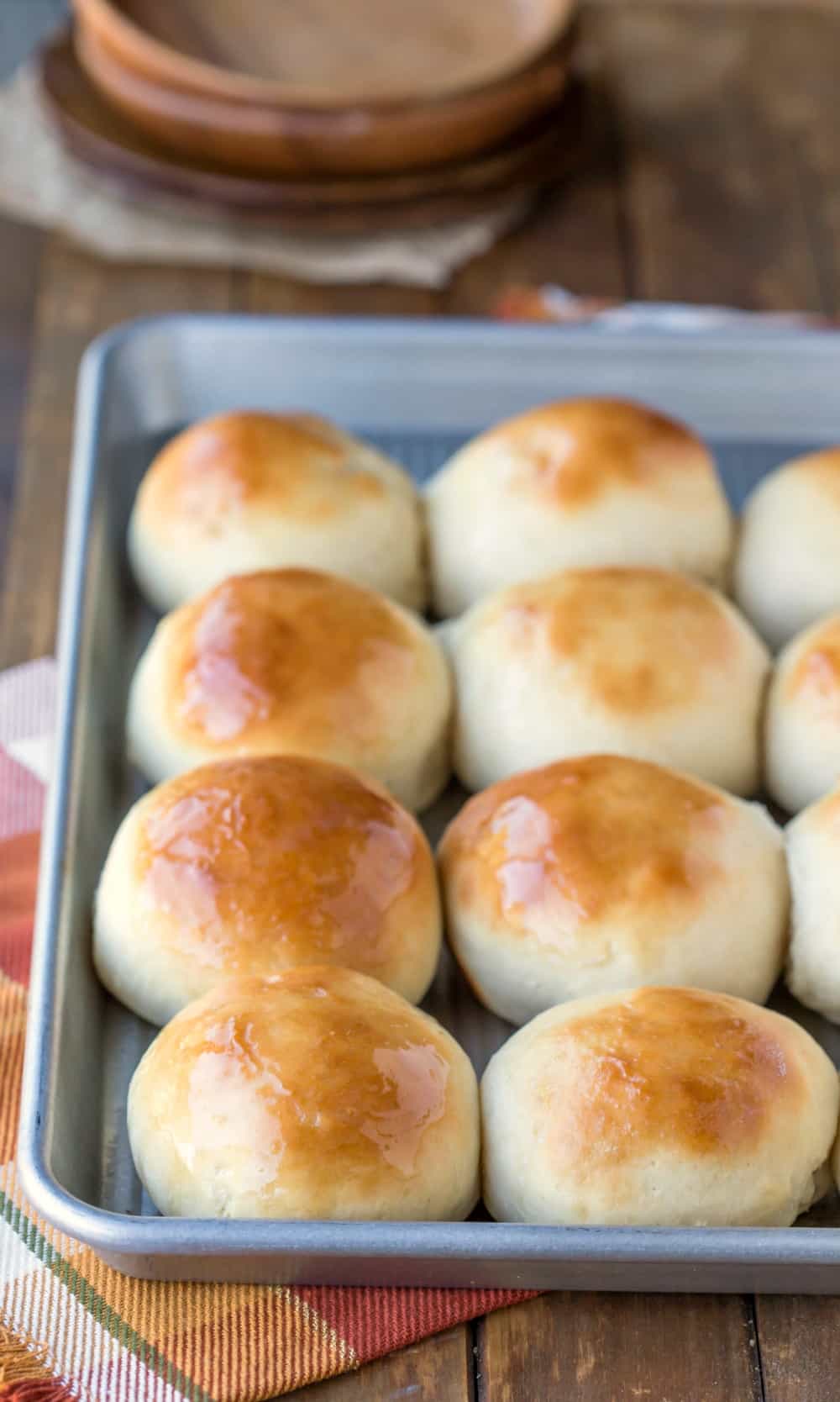 30 Minute Buttermilk Dinner Rolls on a silver baking tray 