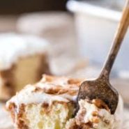 Cinnamon Roll Poke Cake Recipe