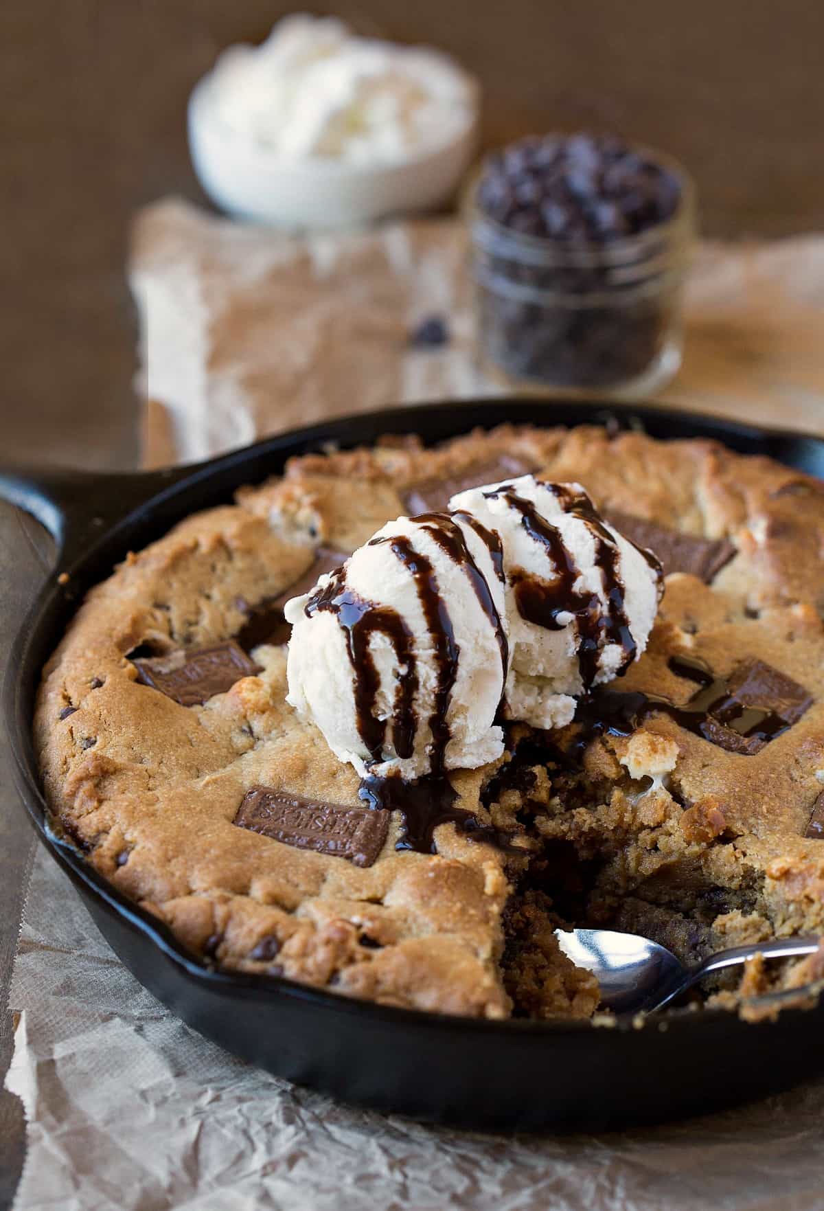 peanut butter s’mores skillet cookie