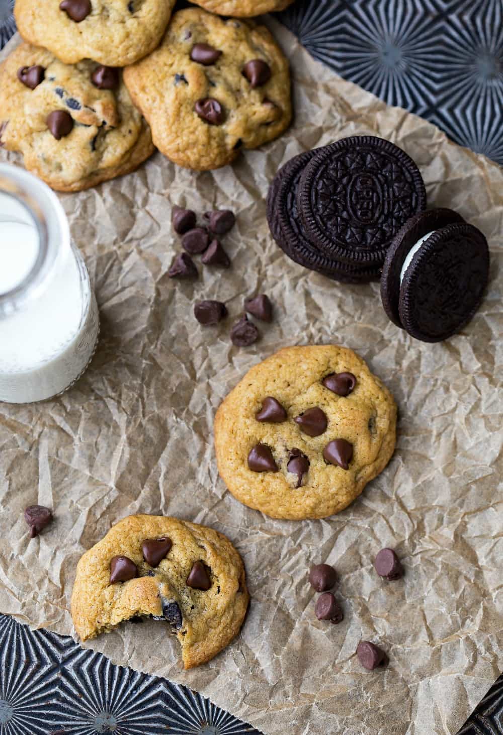 Chewy Pumpkin Chocolate Chip Oreo Cookies I Heart Eating