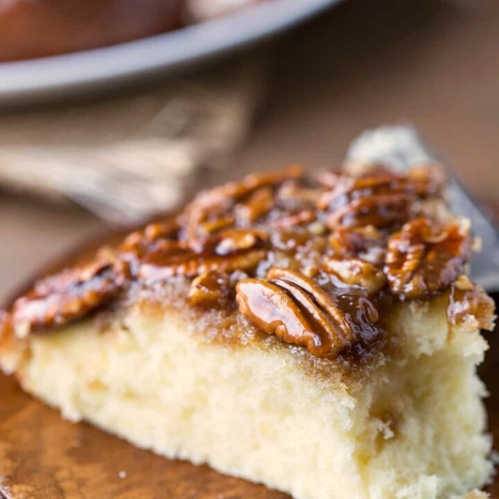 Pecan Pie UpsideDown Cake I Heart Eating