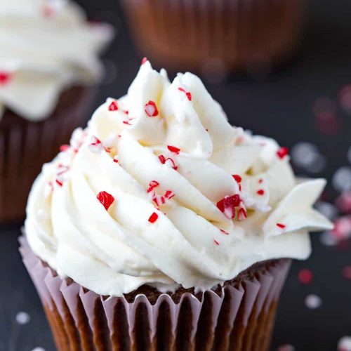 Whipped Peppermint Buttercream Frosting I Heart Eating