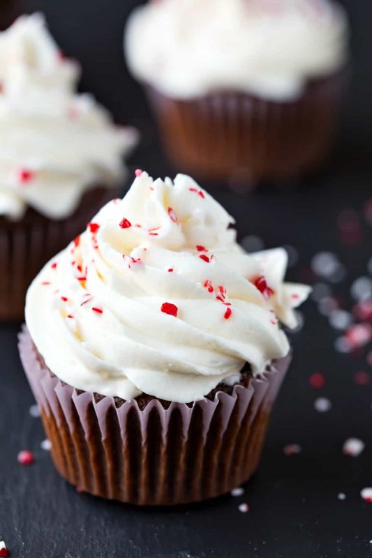 Whipped Peppermint Buttercream Frosting I Heart Eating