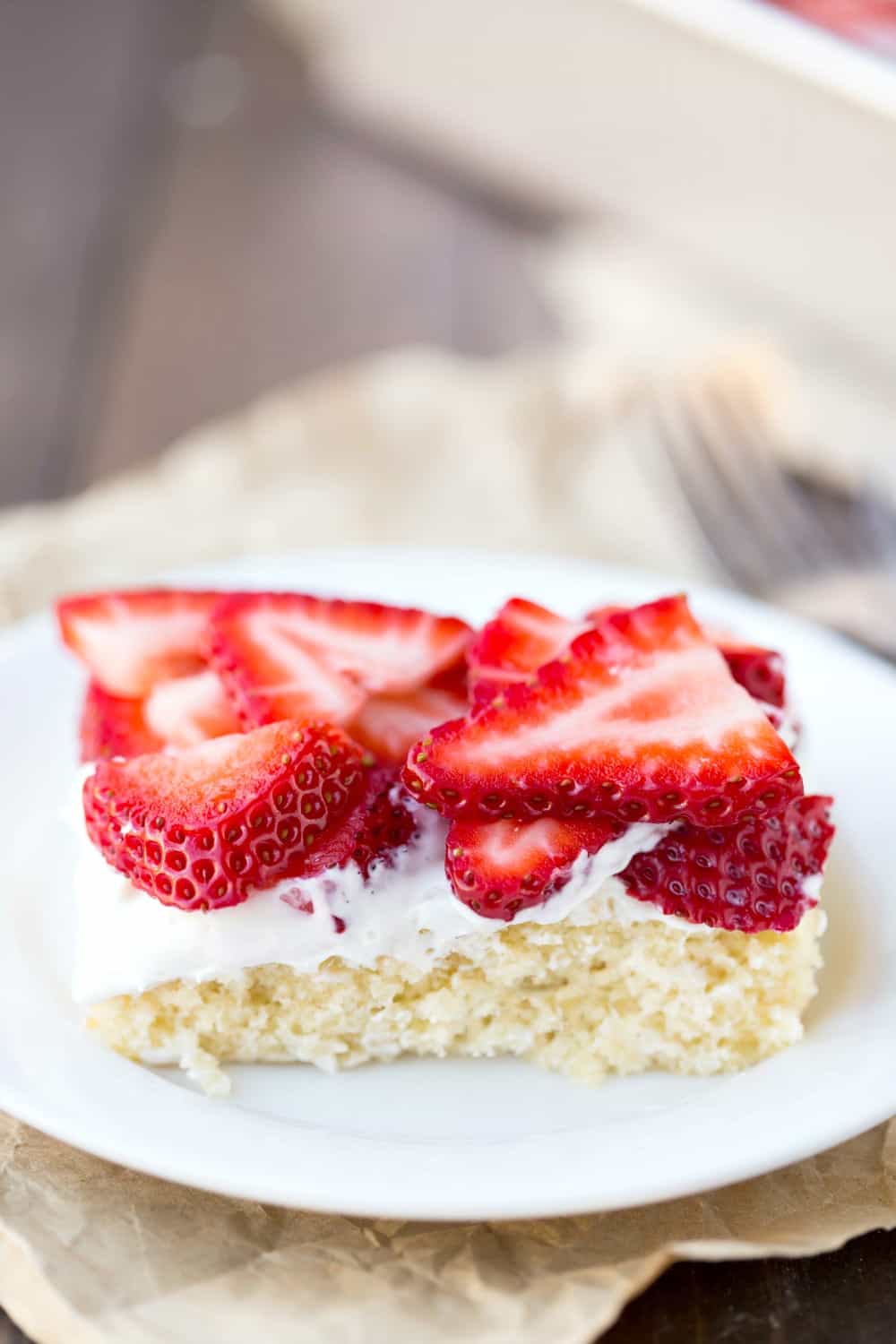 Strawberry Shortcake Bars I Heart Eating