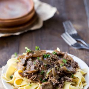 Slow Cooker Beef with Mushroom Gravy