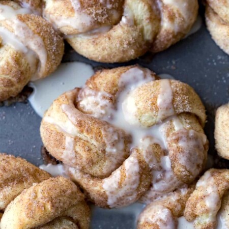 30 Minute Cinnamon Sugar Knots