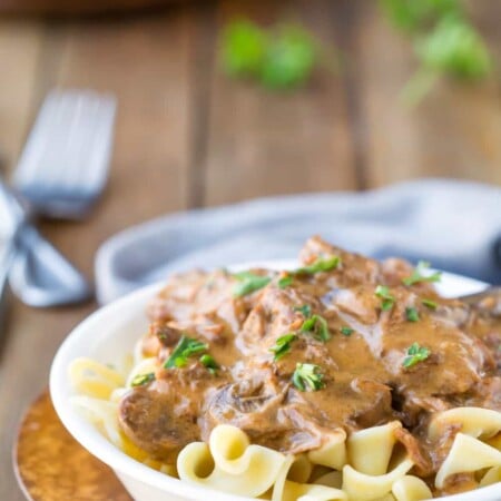 Slow Cooker Beef Stroganoff