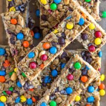 Homemade M&M Granola Bar Recipe