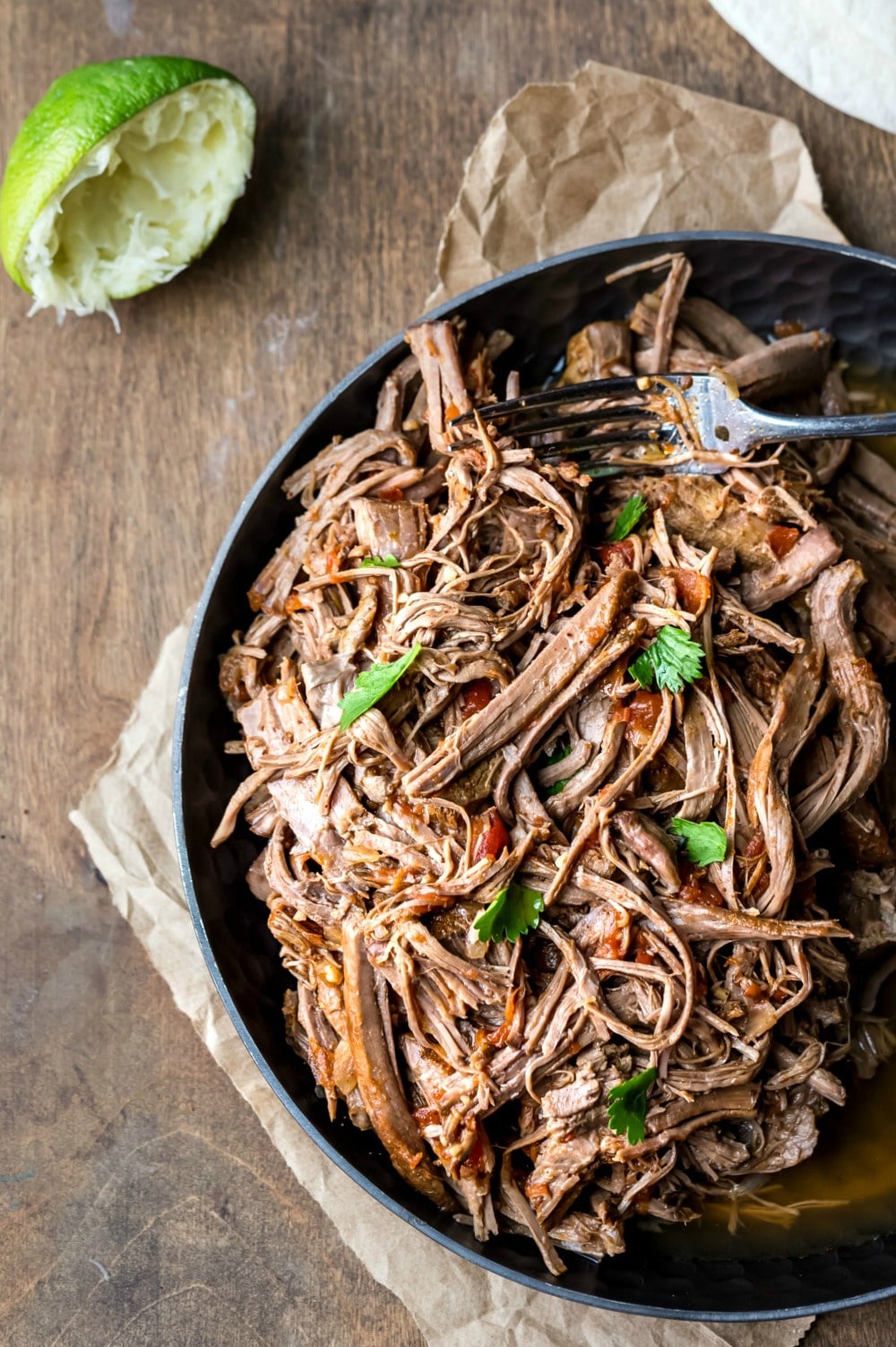 How To Shred Meat - Claire S Tip Of The Week Pulling And Shredding Meat South Florida Sun Sentinel South Florida Sun Sentinel / When the meat is tender, remove from heat, and allow meat to cool in its liquid.