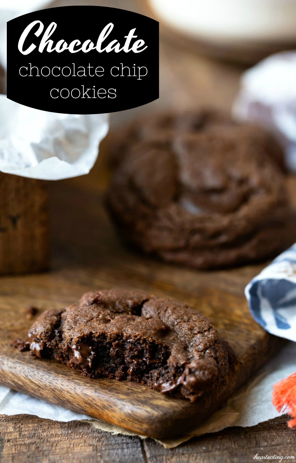 Chewy chocolate chocolate chip cookies are double chocolate chip cookies with soft middles and chewy edges.
#chocolate #cookie #cookies #chocolatechip #chocolatecookie #dessert #recipe #ihearteating