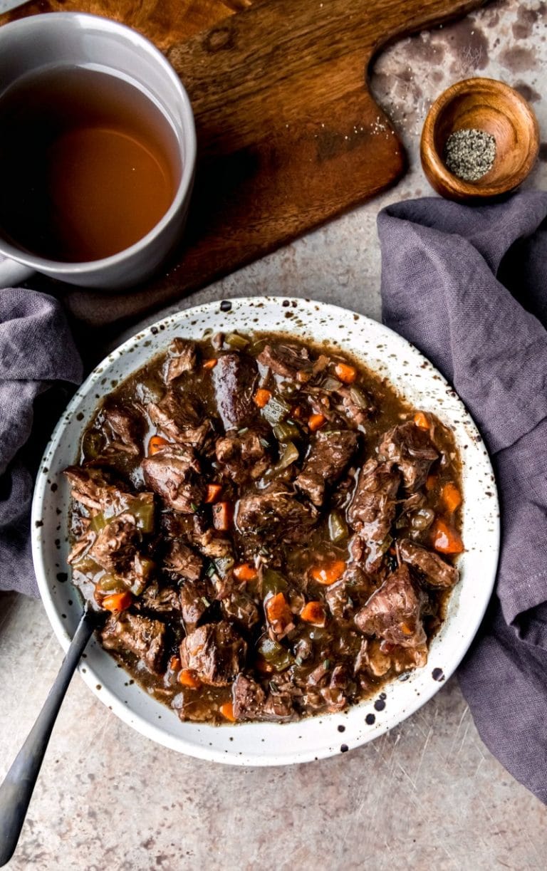 Slow Cooker Beef Bourguignon I Heart Eating