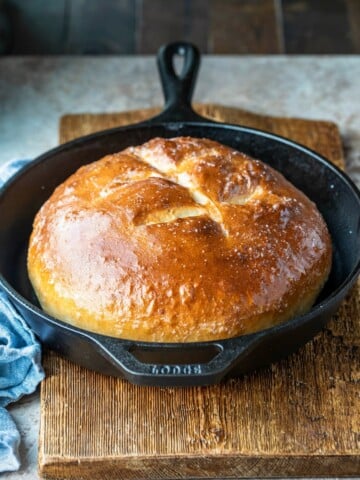 Loaf of bread in a cast iron skillet