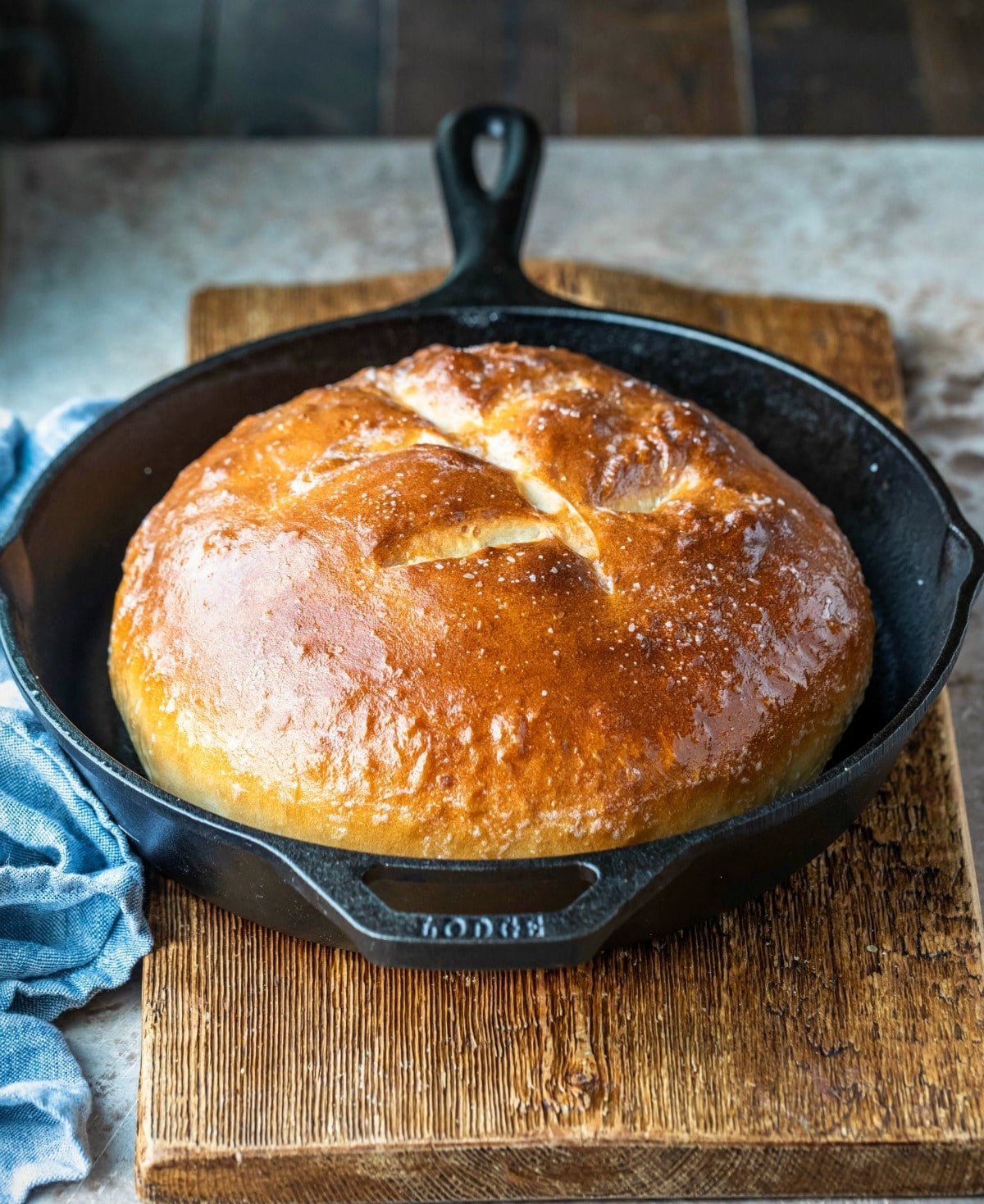 Old-fashioned bread baked in a cast iron pot recipe