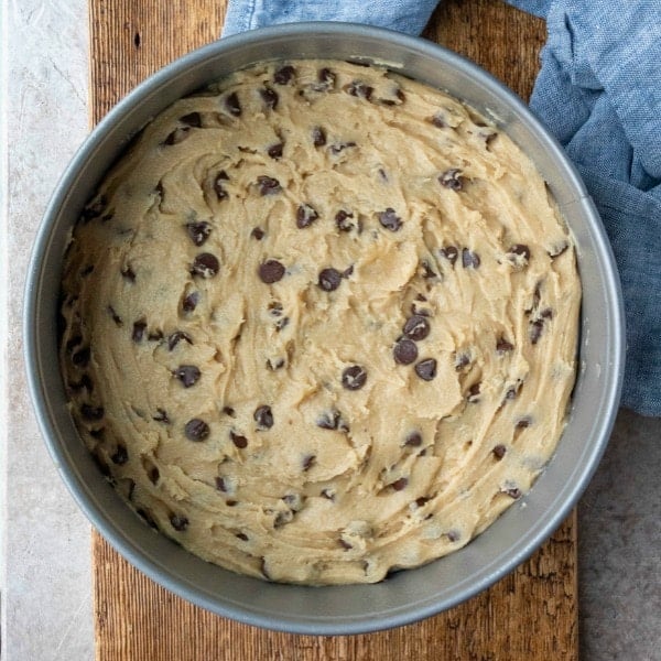 Chocolate Chip Cookie Cake I Heart Eating