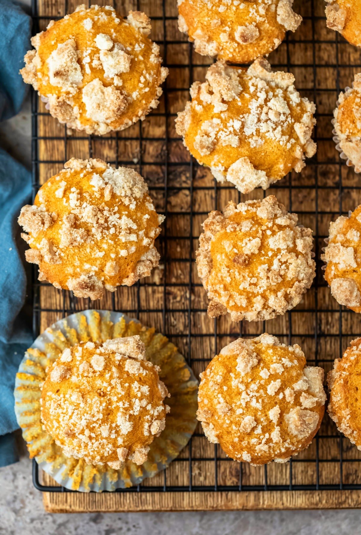 Overhead picture of rows of pumpkin streusel muffins