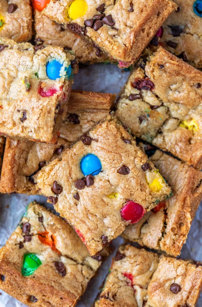 M&M Cookie Bars I Heart Eating
