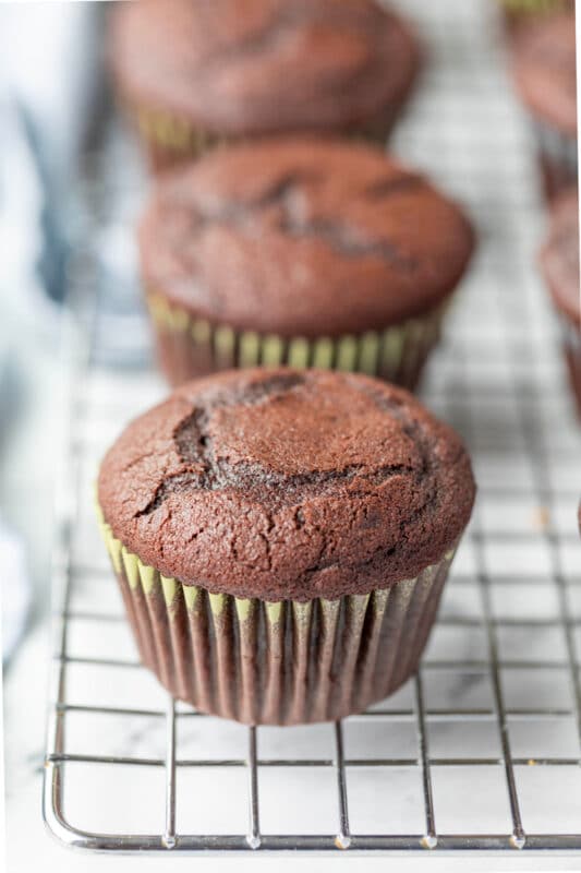 Easy Chocolate Cupcake Recipe I Heart Eating