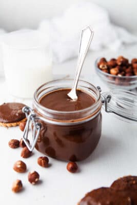 Homemade Nutella Recipe - I Heart Eating
