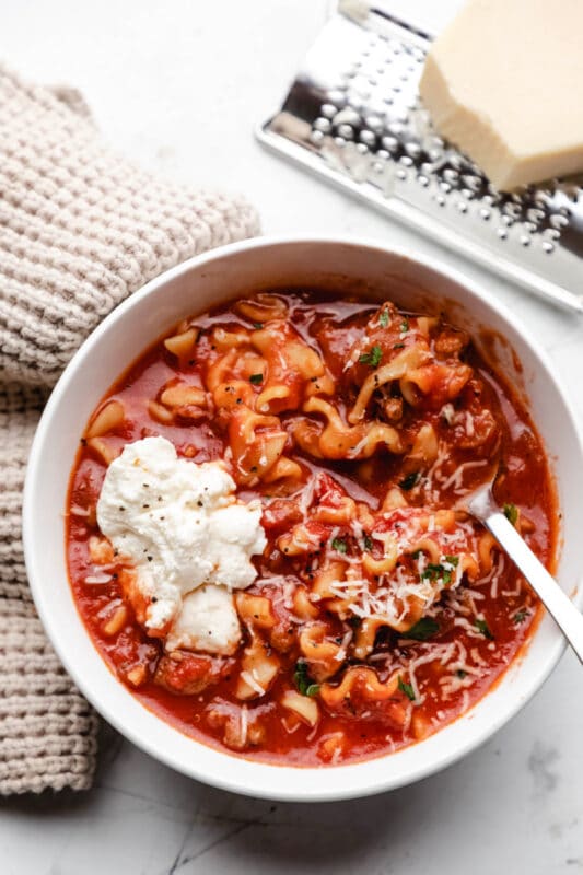 Slow Cooker Lasagna Soup I Heart Eating