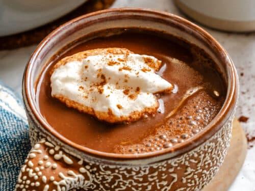Gingerbread Hot Chocolate - I Heart Eating