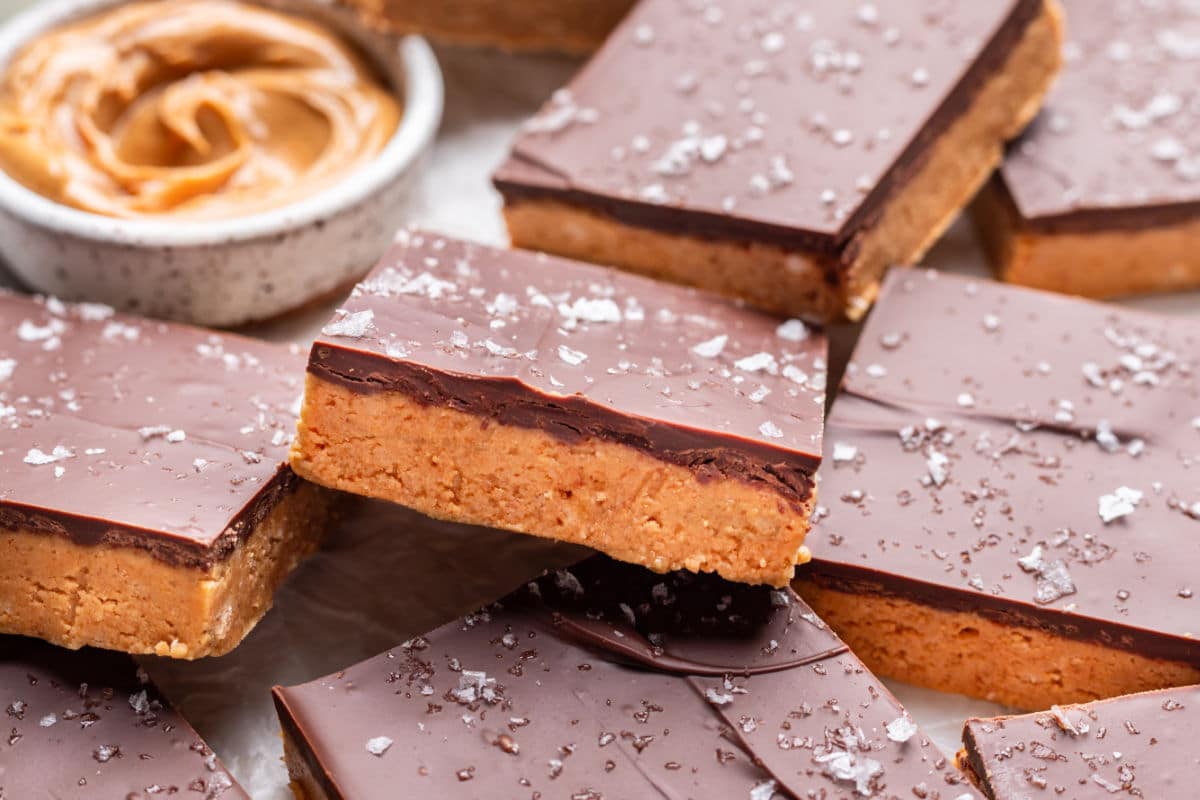 Overlapping no bake peanut butter bars.